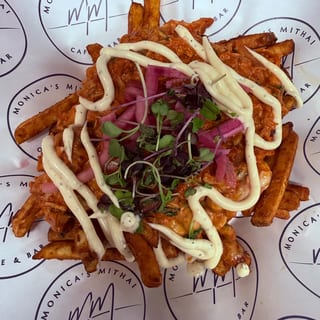Naan-Free Poutine (Butter Chicken Style)